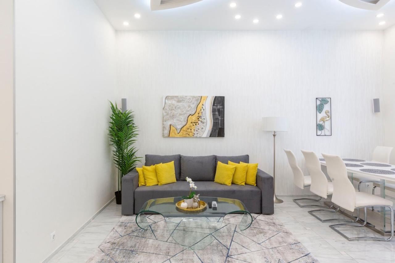 Luxurious Central Apartment Next To The Danube River Будапеща Екстериор снимка